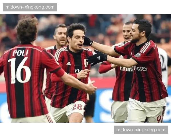 米兰三中卫体系补时发威 克雷莫纳密集防守功亏一篑